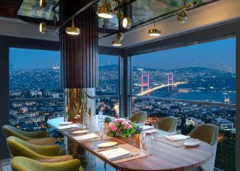 Mövenpick Hotel İstanbul Bosphorus’da Boğaza Karşı İftar Ziyafeti