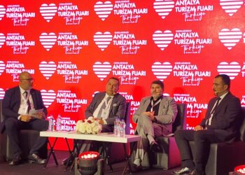 Antalya Turizm Fuarı’nda (ATF25) “M.I.C.E. Sahnesinde Türkiye” Paneli Düzenlendi