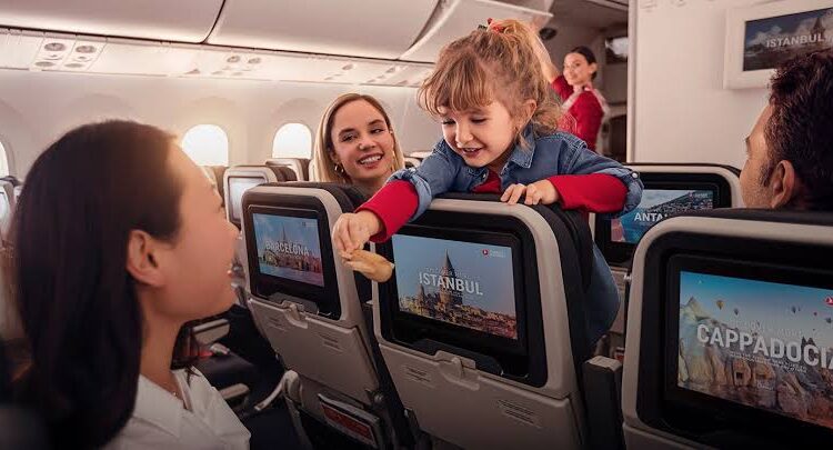 Gökyüzünde Hareketlilik: THY Uçuşları Artırıyor, Sektörde Yeni Rotalar ve Endişeler