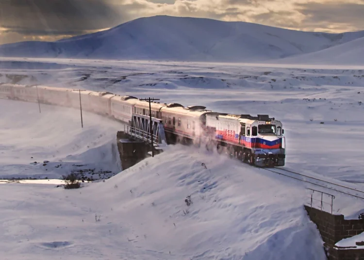 Ankara’dan Kars’a Beyaz Rüya: Turistik Doğu Ekspresi’nin İlk Seferi Başladı